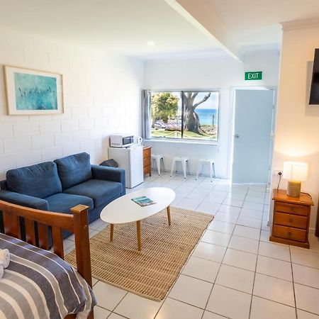 Penneshaw Beach Stay Екстер'єр фото